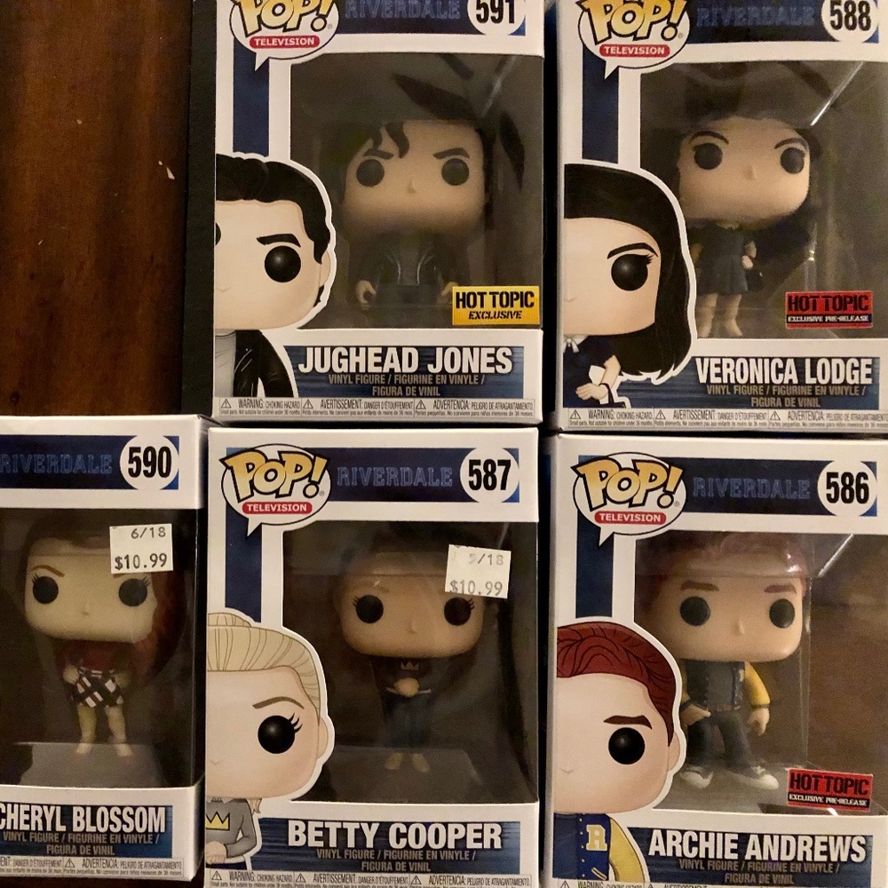 Riverdale Funko Pop Hot Topic Exclusive!